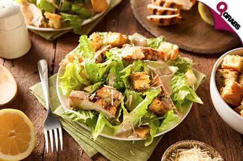 From QR20 Dine on your choice of Delicious French-Inspired Dishes & Some Thirst Quenching Drinks at So Jennie Café! (Up to QR50 Value)